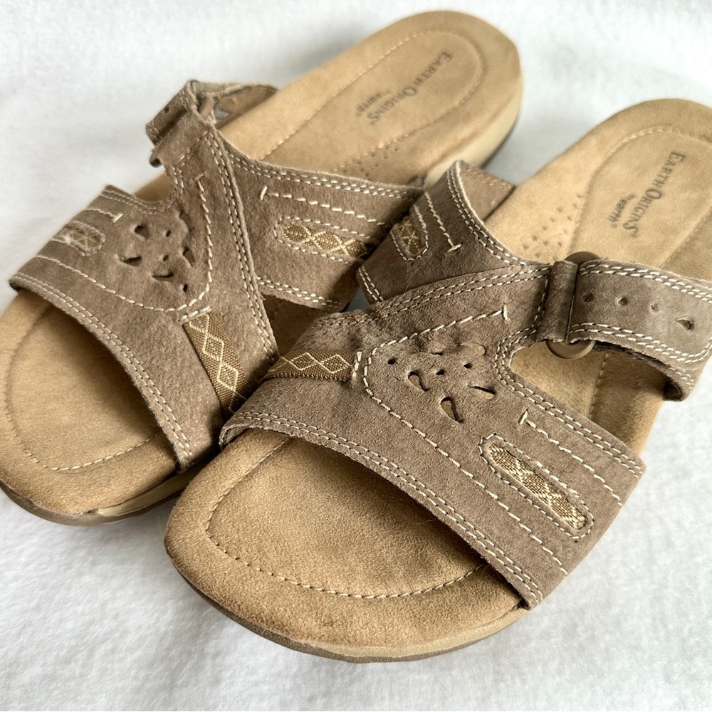Earth Origins Sizzle Sandals 9.5 Slip On Slides Stitching Leather Adjustable